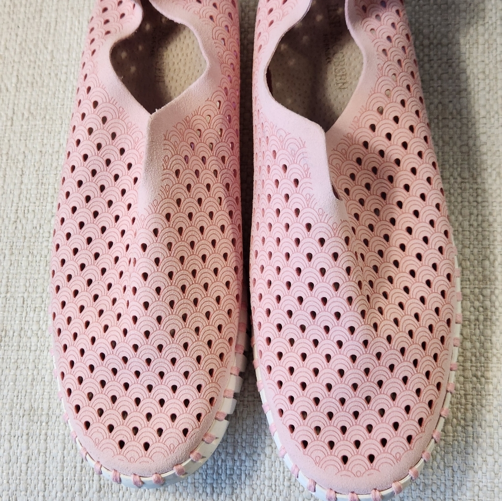ILSE JACONSEN  Beautiful sneakers size 42.